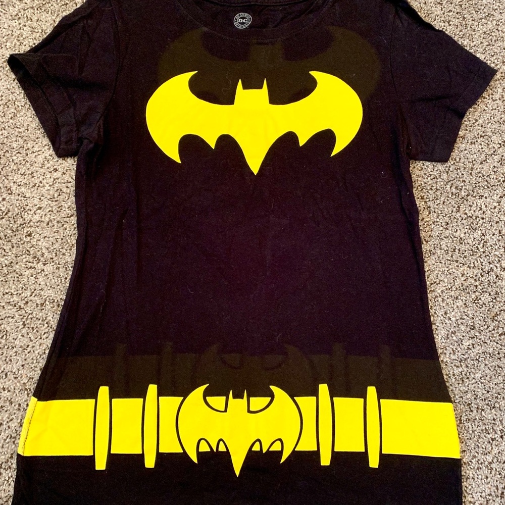DC Comics Batman utility belt tee
